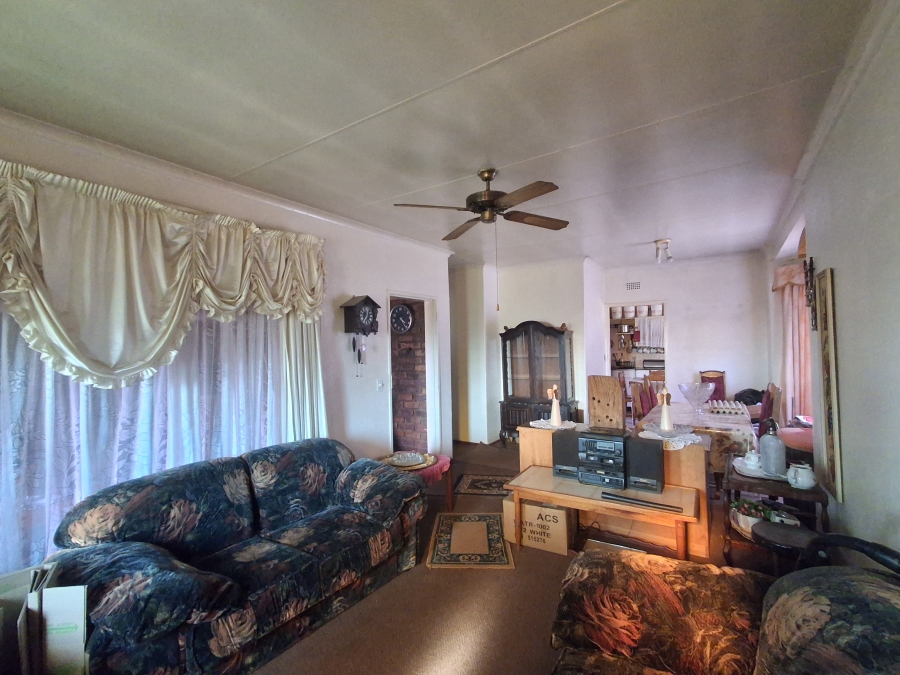 4 Bedroom Property for Sale in Randlespark North West